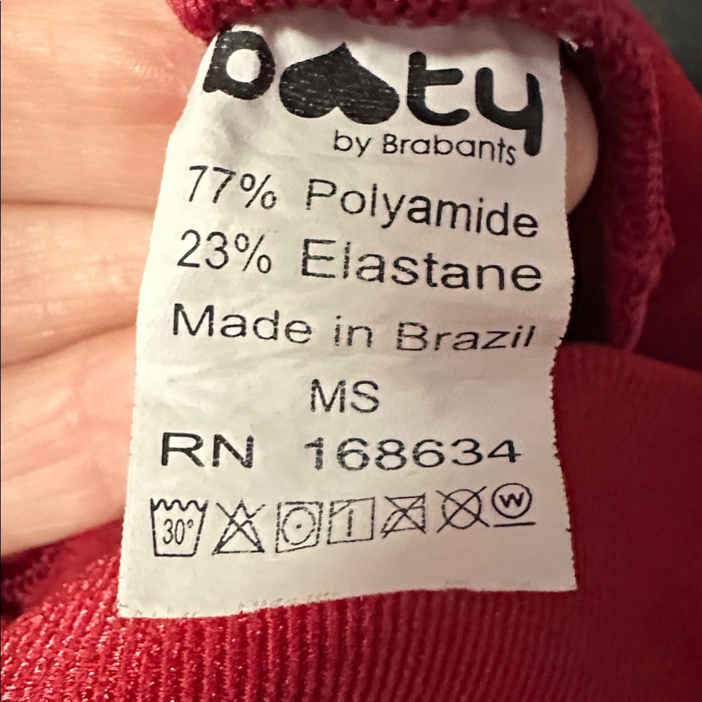 Booty by Brabants Women's Red Leggings - Picture 5 of 5